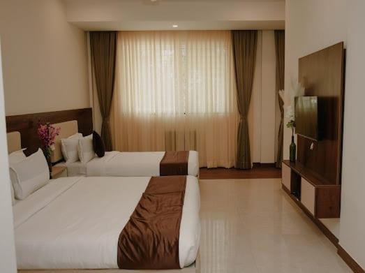 Hotel The King'S Meadows à Golhalli Extérieur photo
